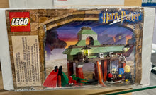 4719-C Quality Quidditch Supplies