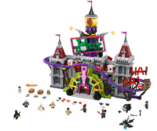 70922 The Joker Manor