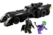 76224-C Batmobile: Batman vs. The Joker Chase