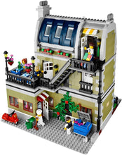 10243 Parisian Restaurant
