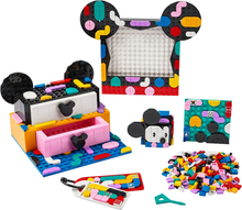 41964 Mickey Mouse & Minnie Mouse Back To School Project Box