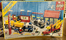 6393-C Big-Rig Truck Stop