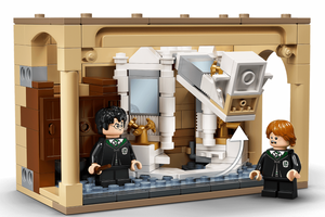 76386-C Hogwarts Polyjuice Potion Mistake